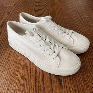 Vince espadrilles Size 8 colour cream